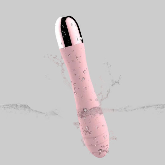 LUXELUV V5 GIGI Massager – Waterproof